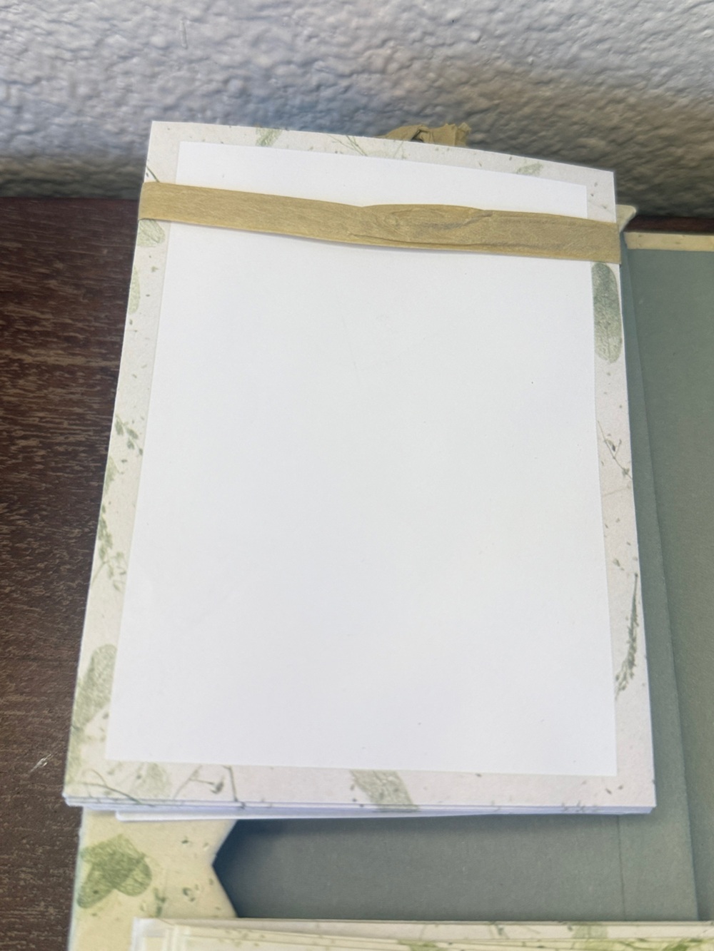 Botanical Blank Note Card Set (4 Packs) - Picture 9 of 14